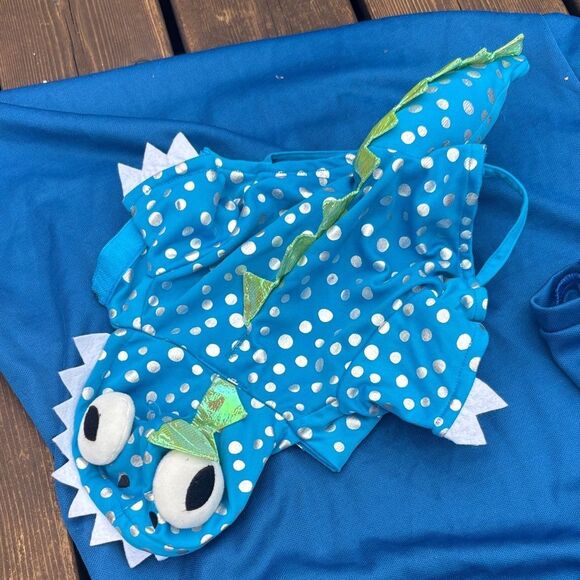 Martha Stewart PETS Vibrant Blue Dino Pet Outfit - Picture 1 of 8